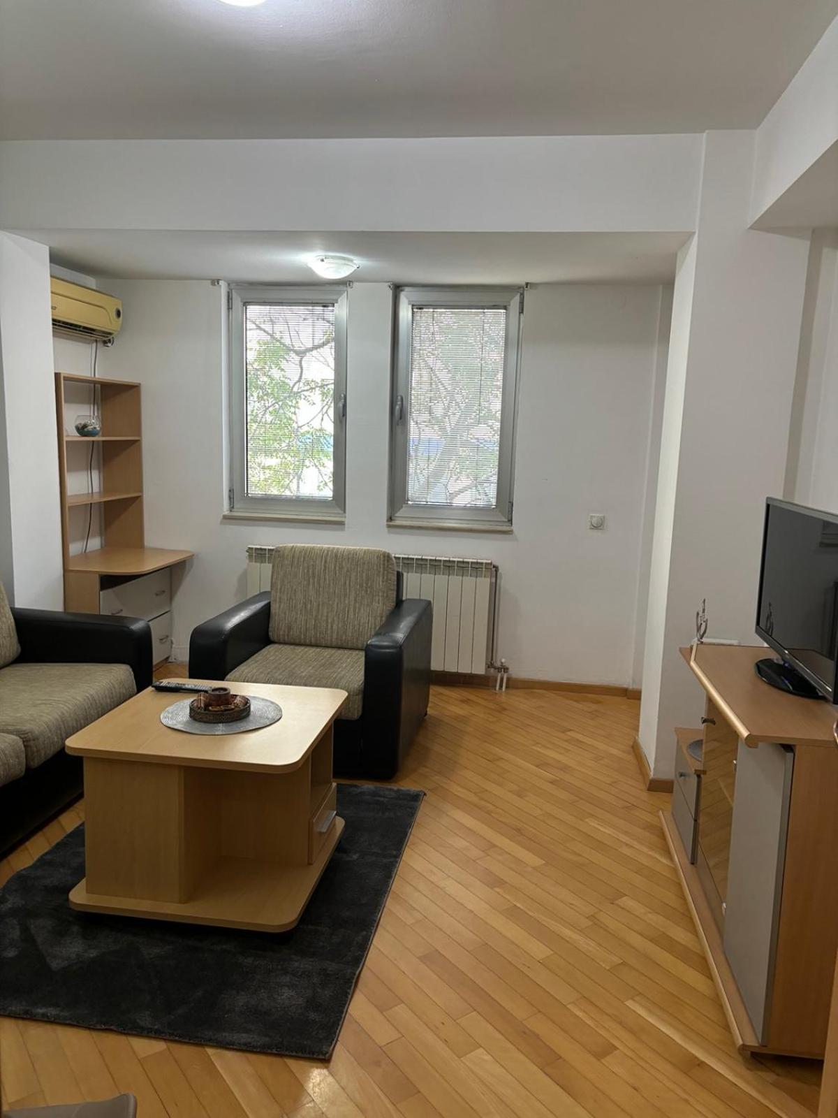 Lovely Square Apartment Purple Velvet Skopje Pokoj fotografie