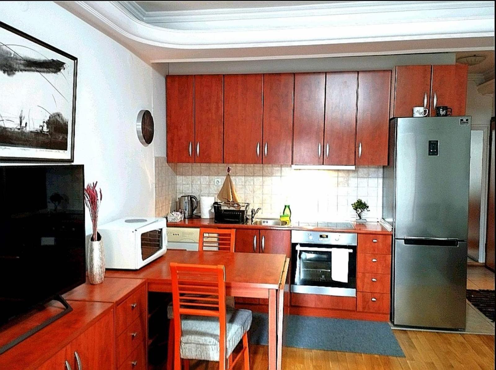 Lovely Square Apartment Purple Velvet Skopje Pokoj fotografie