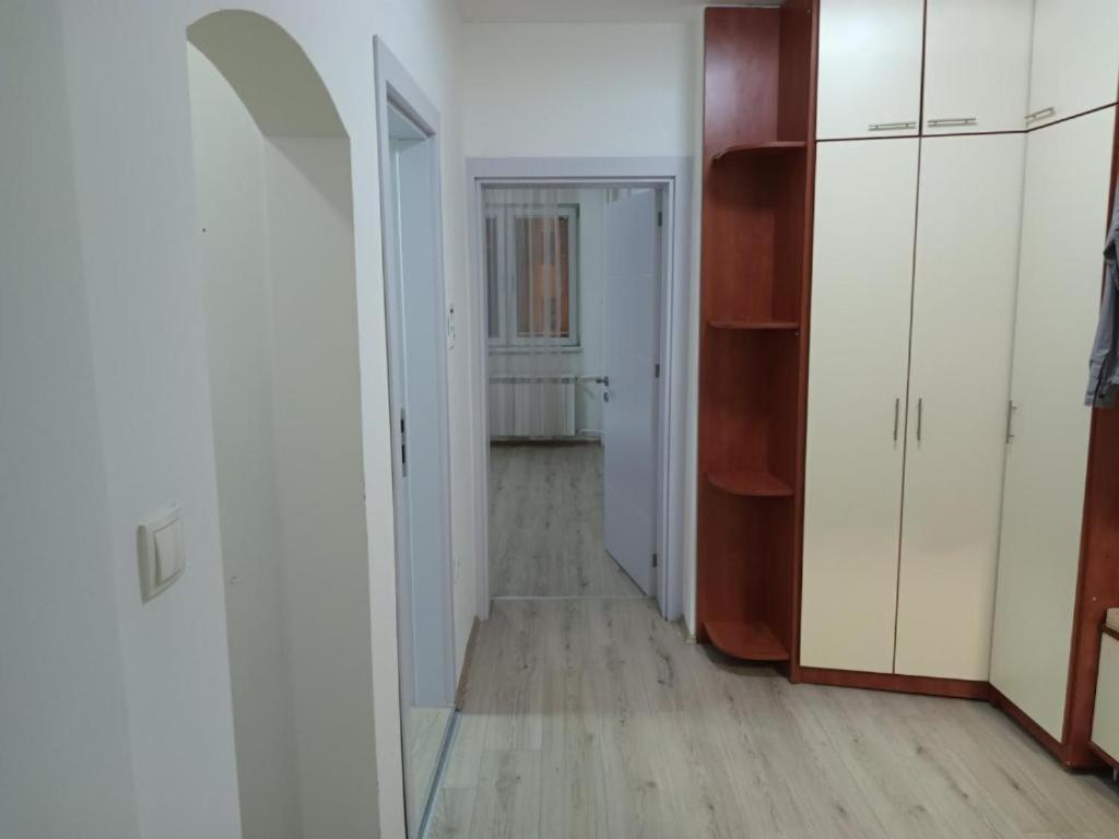 Lovely Square Apartment Purple Velvet Skopje Pokoj fotografie